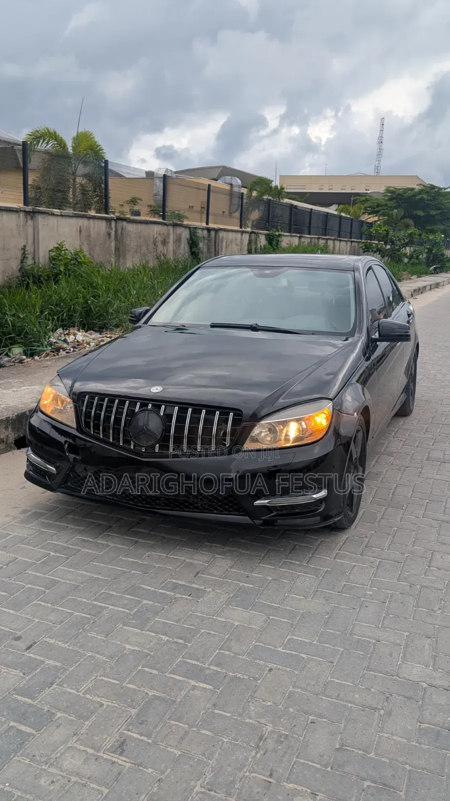 Mercedes-Benz C350 2013 Black