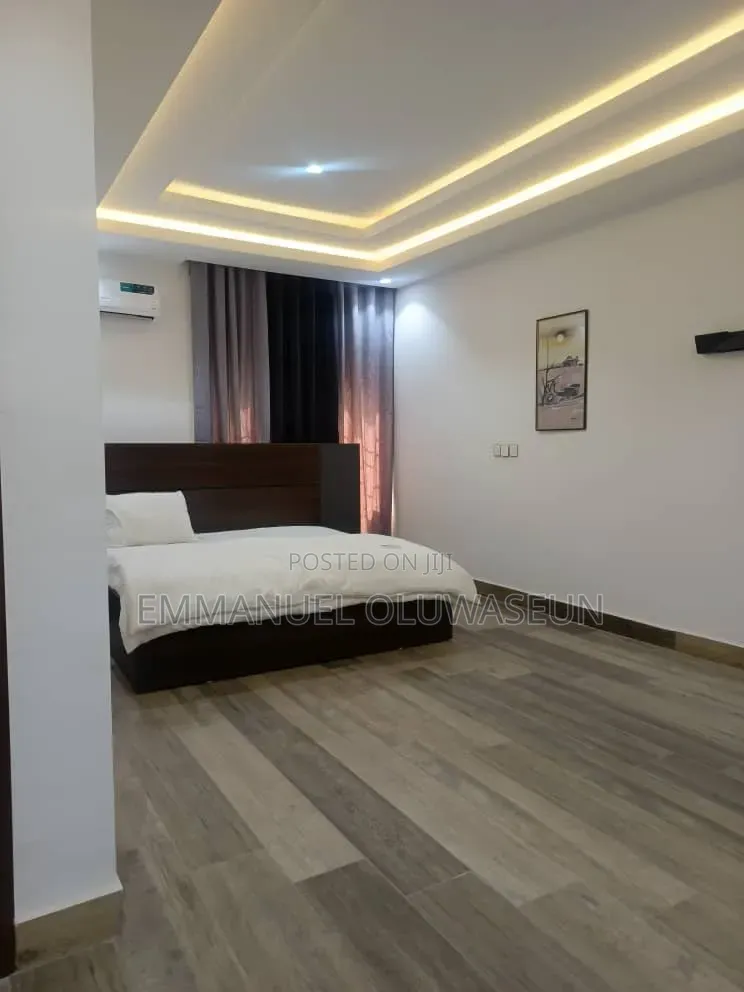4bdrm Townhouse/Terrace in Guzape for sale