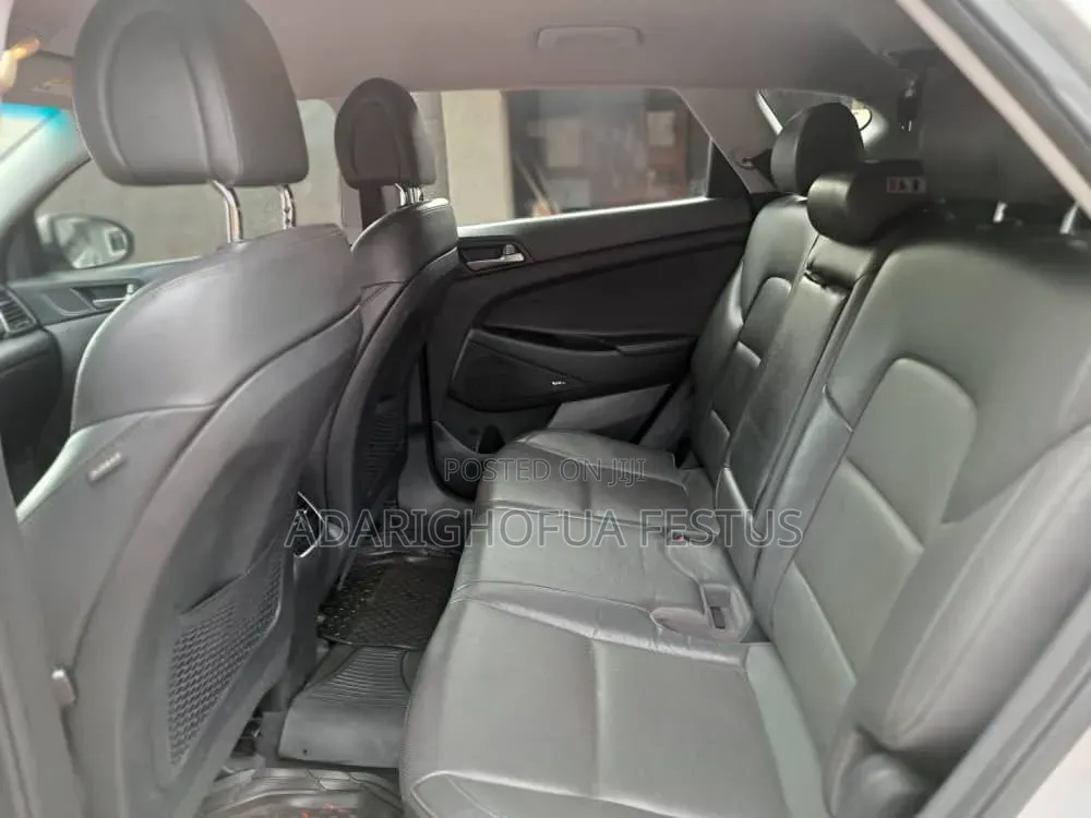 Hyundai Tucson 2018 Silver