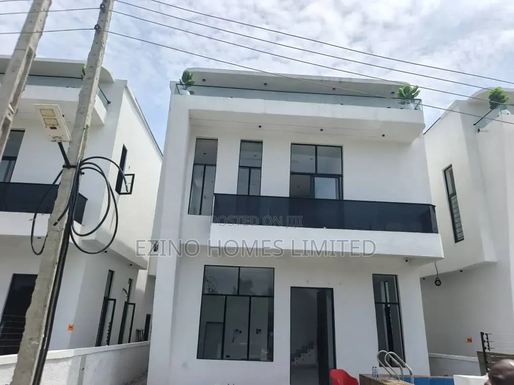 4bdrm Duplex in Walton Estate, Lekki Expressway for sale