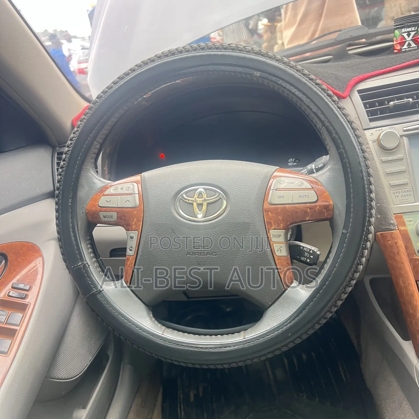 Toyota Camry XLE 4dr Sedan (2.4 4cyl 5A) 2008 Gray