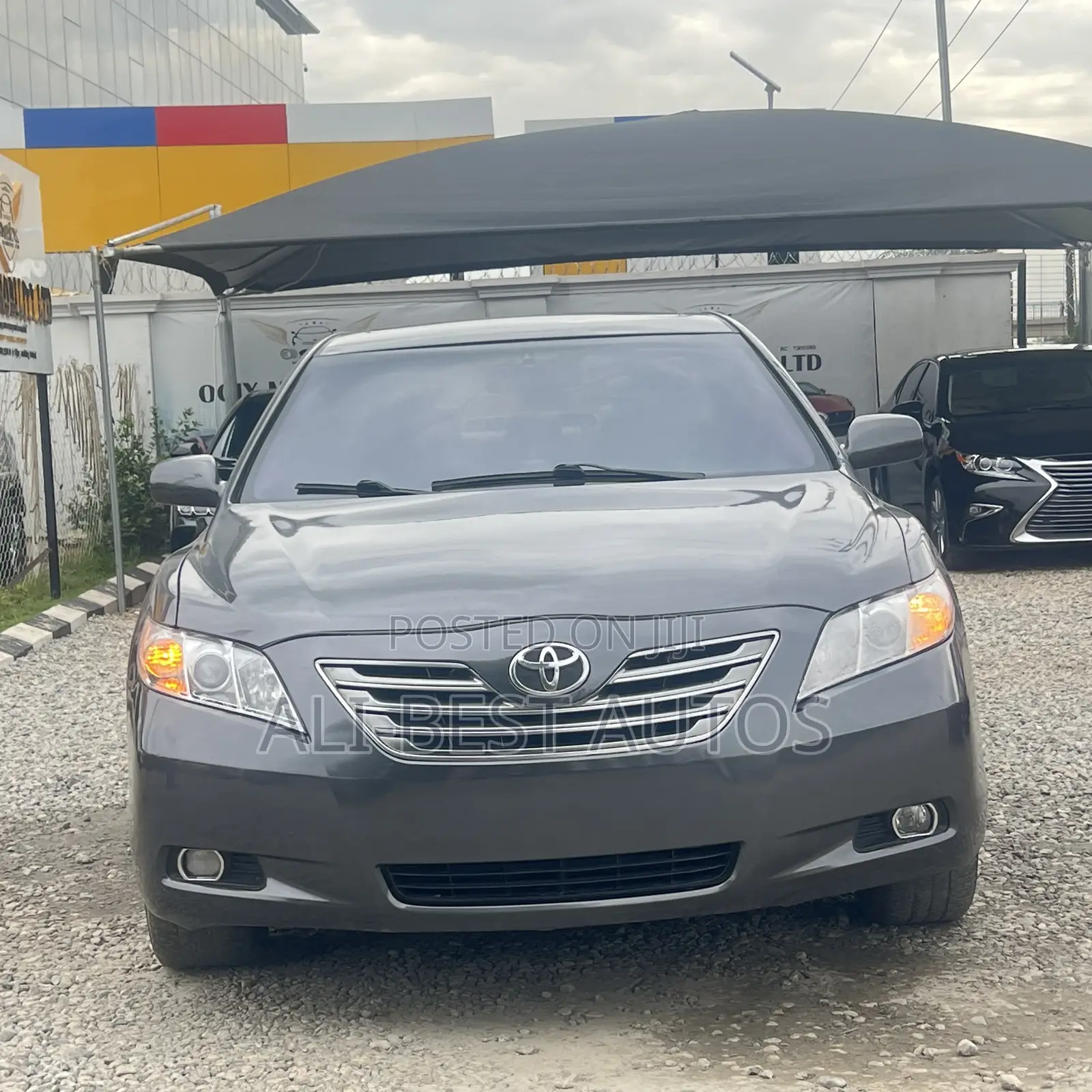 Toyota Camry XLE 4dr Sedan (2.4 4cyl 5A) 2008 Gray