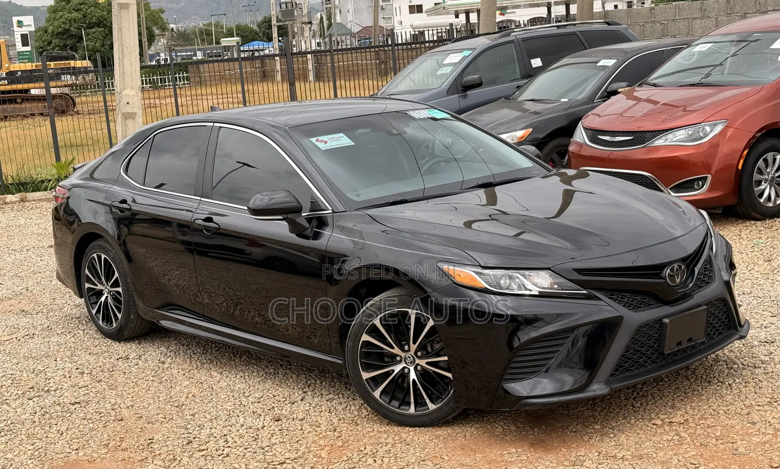 Toyota Camry SE FWD (2.5L 4cyl 8AM) 2018 Black