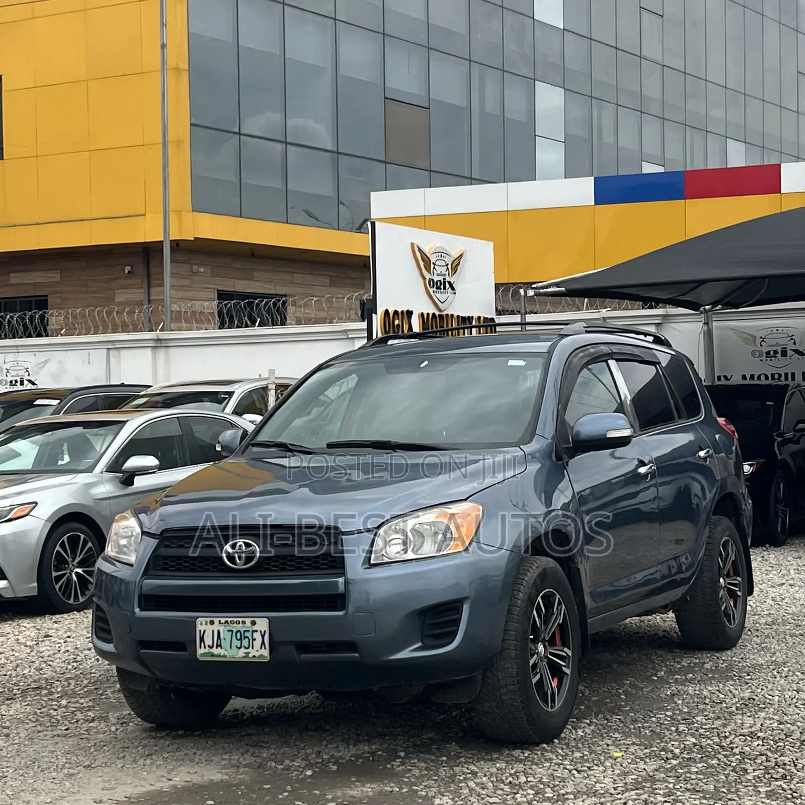Toyota RAV4 2009 Blue
