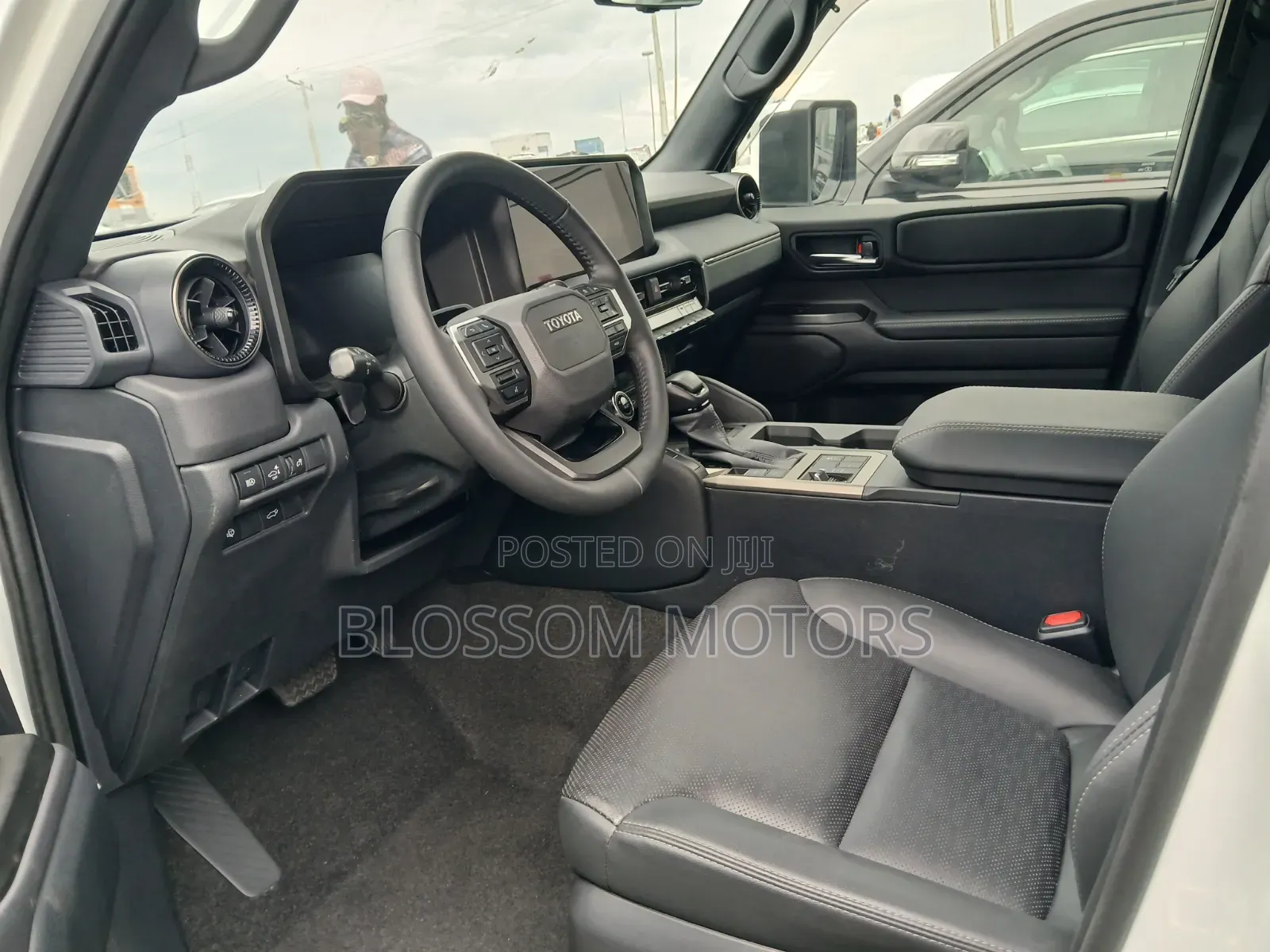 Toyota Land Cruiser 2024 White