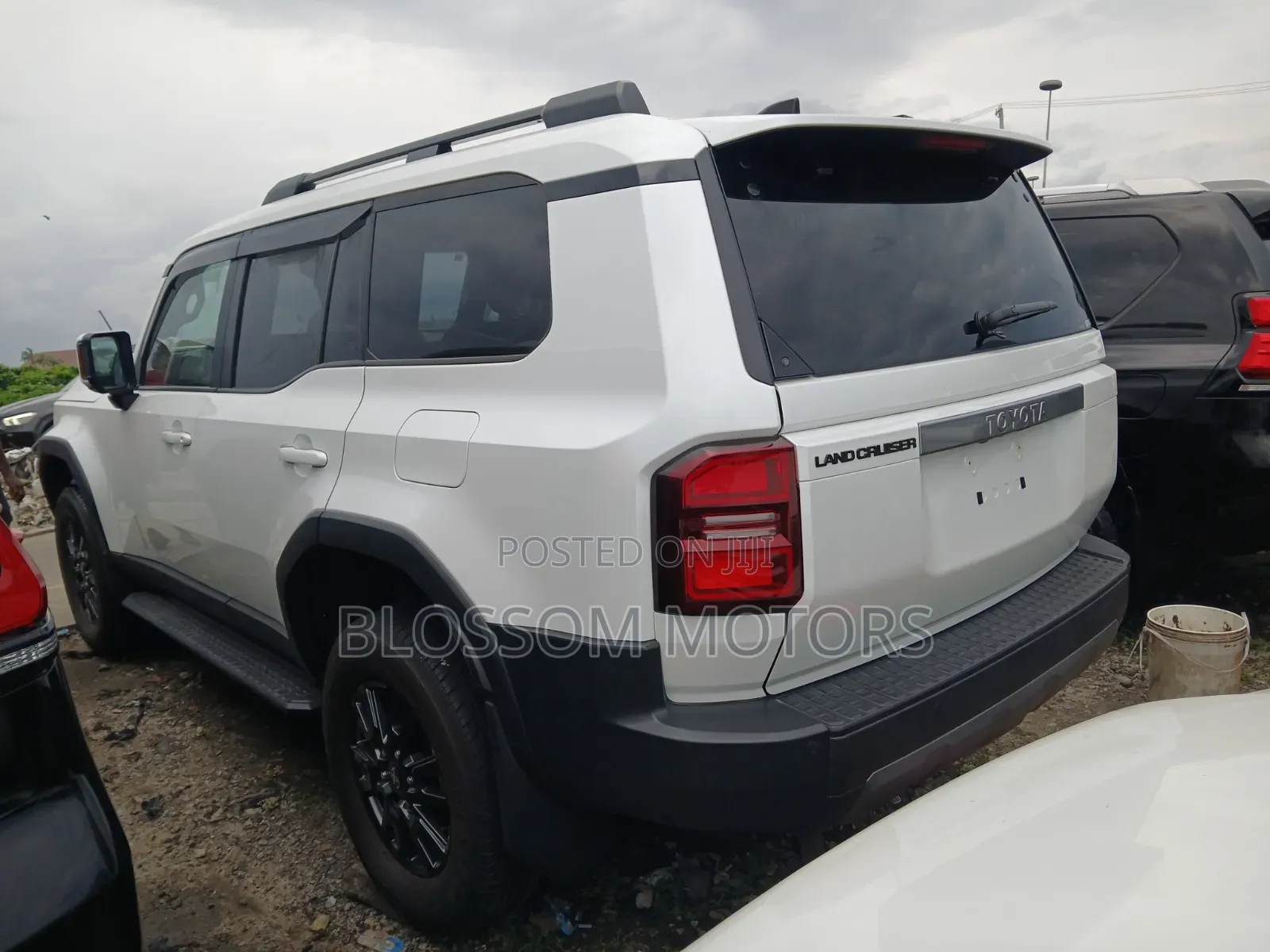 Toyota Land Cruiser 2024 White