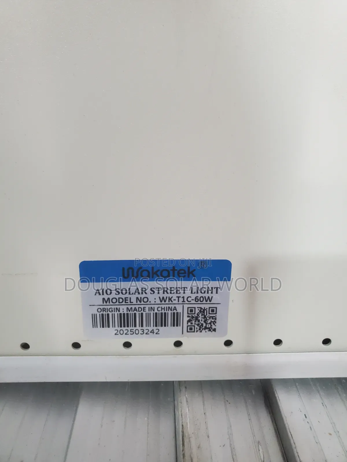 Wakatek 60w All-in-One Solar Street Light