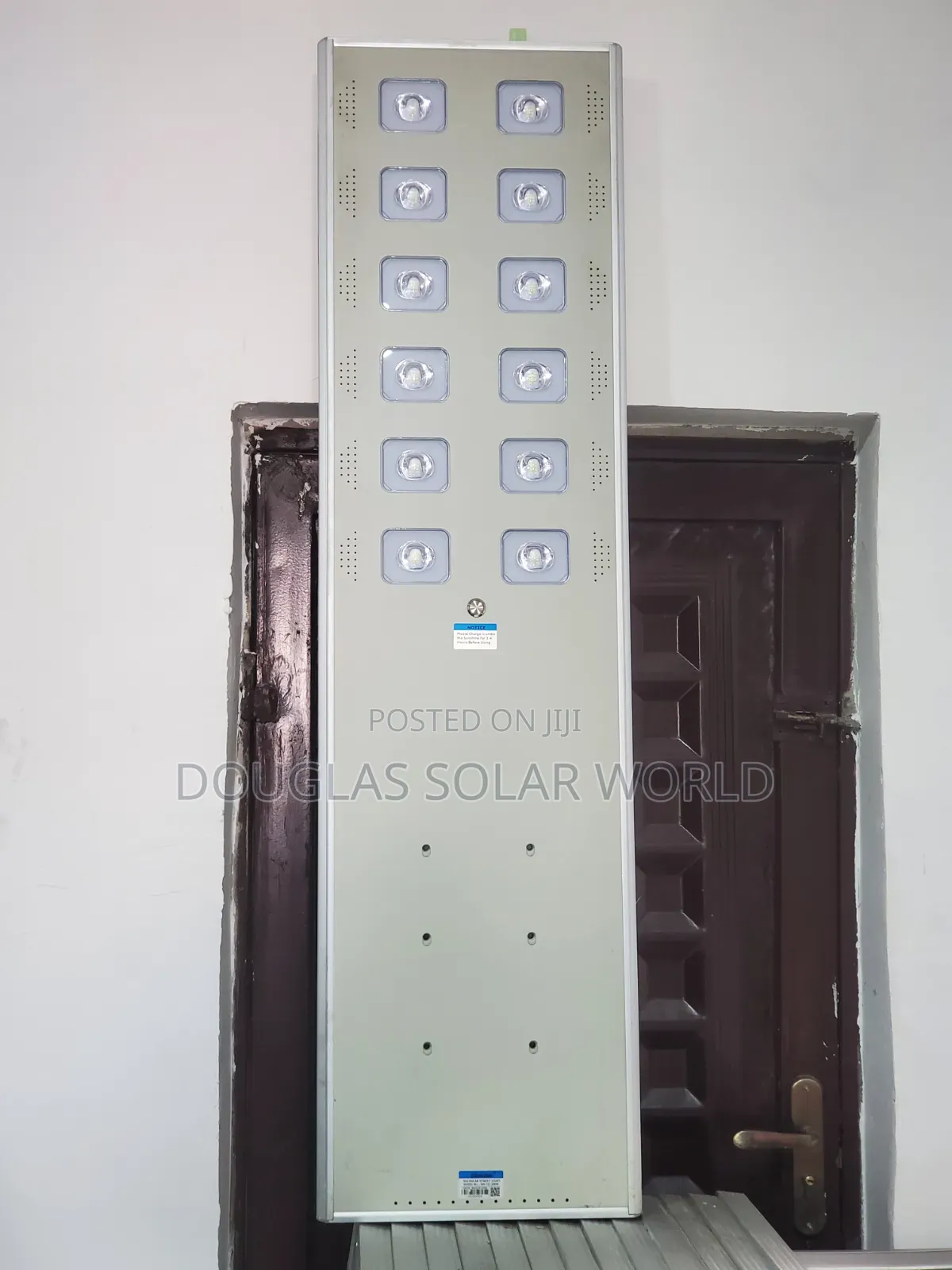 Wakatek 100w All-in-One Solar Street Light