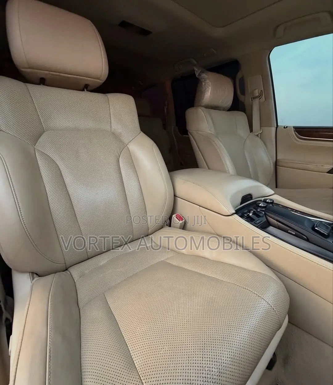 Lexus LX 570 AWD 2017 Black