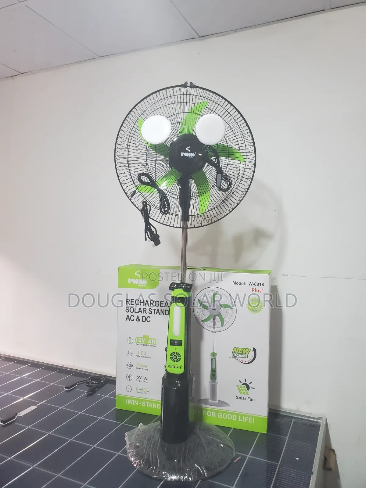Iwin 18" Ac/Dc Solar Rechargeable Standing Fan