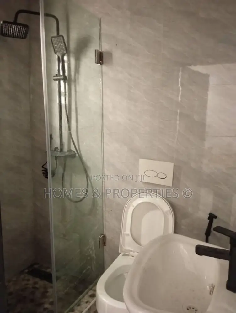 Mini Flat in Gbetu Axis, Awoyaya for rent