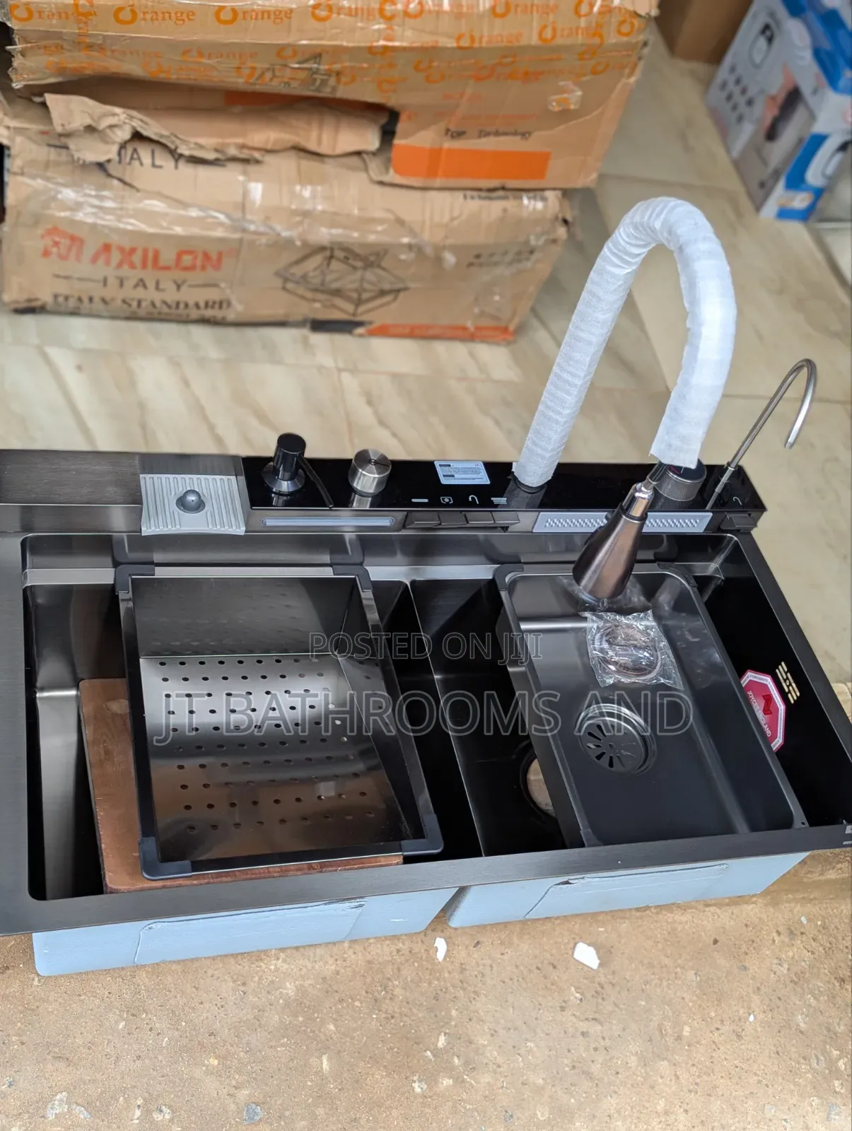 Multifunctional Lucxury Kitchen Sinks