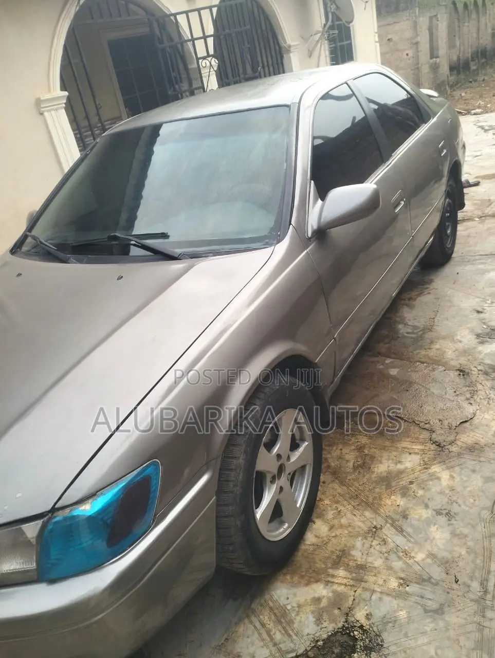 Toyota Camry 2001 Gray