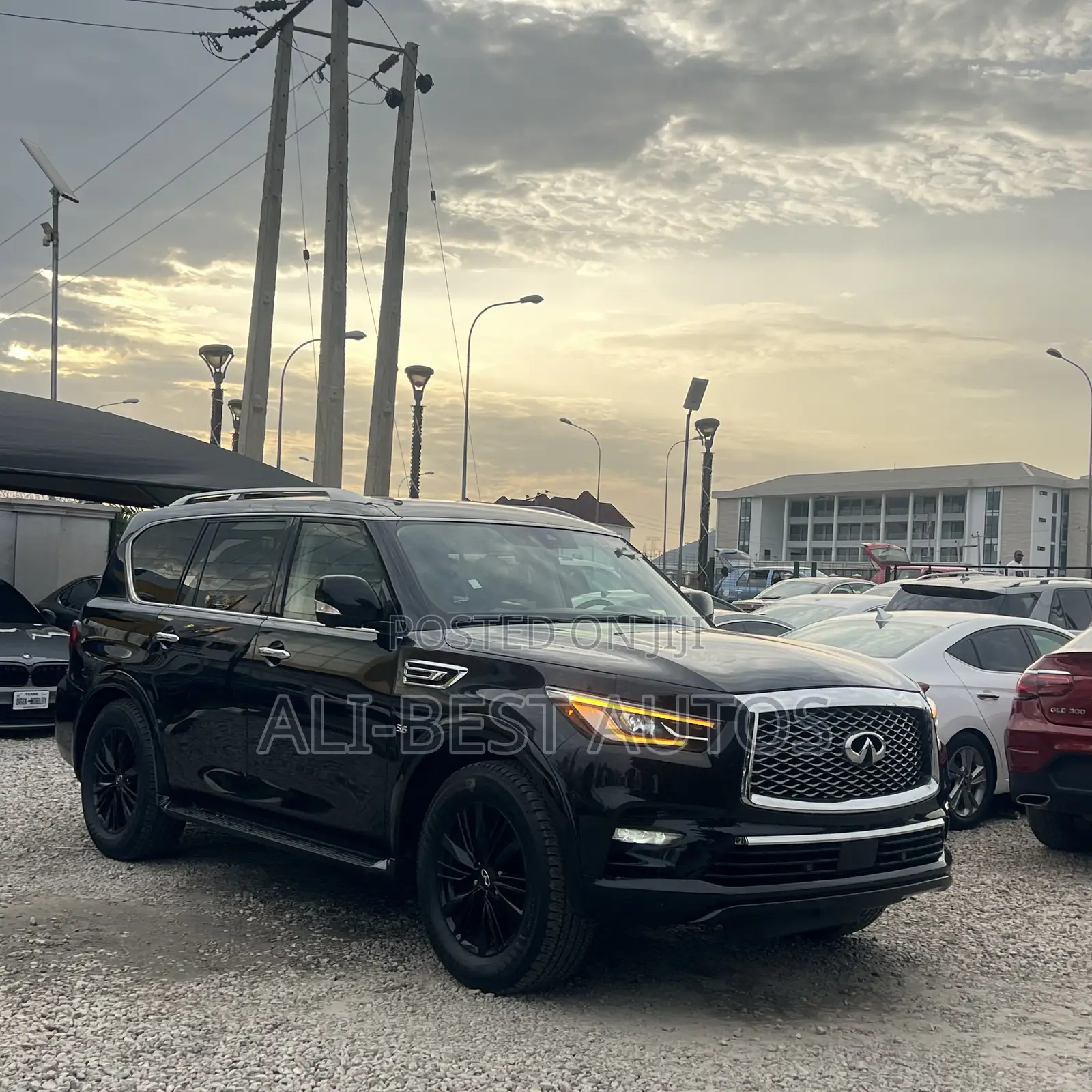 Infiniti QX80 2020 Black