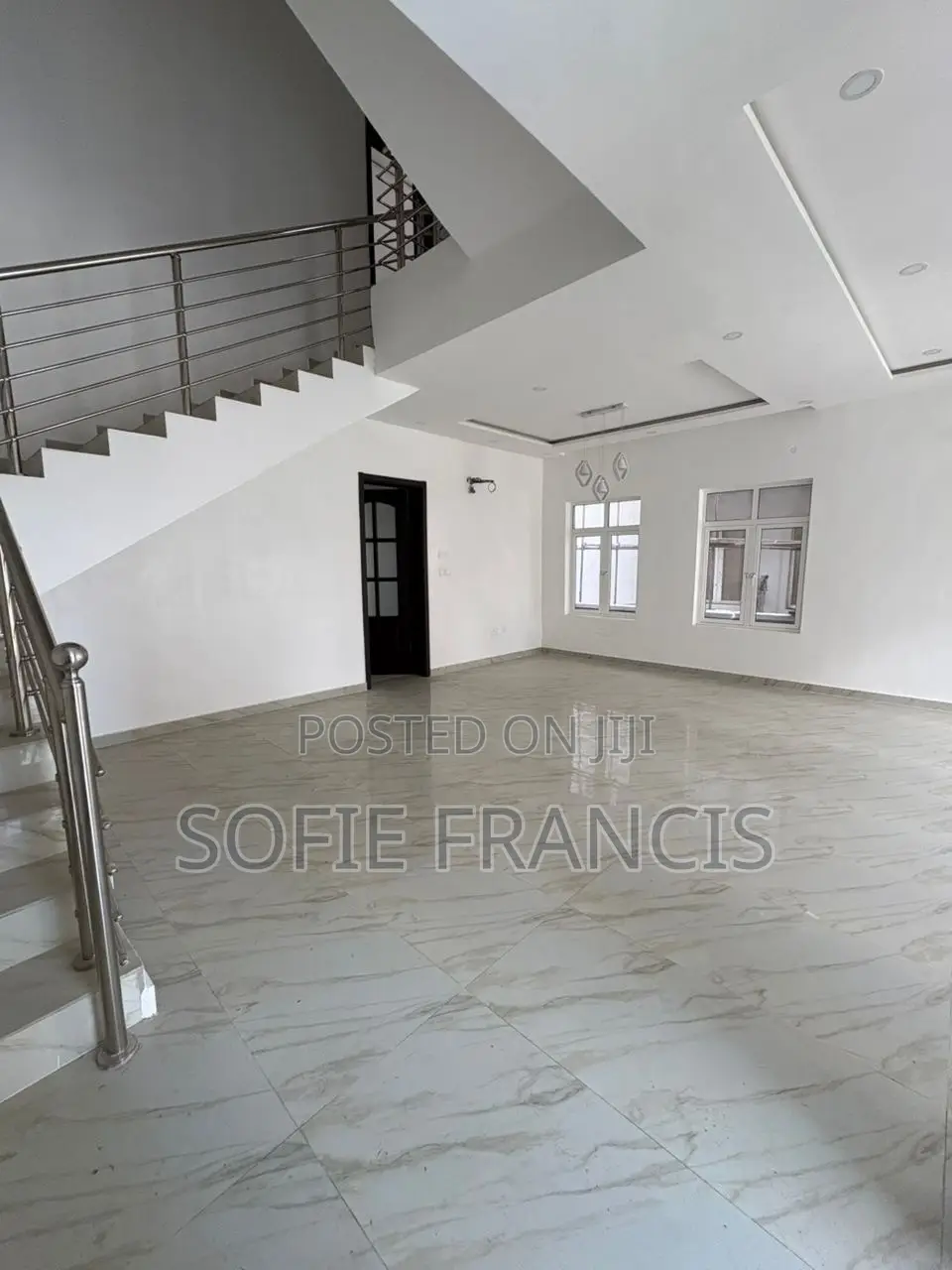 4bdrm Duplex in Osapa for rent