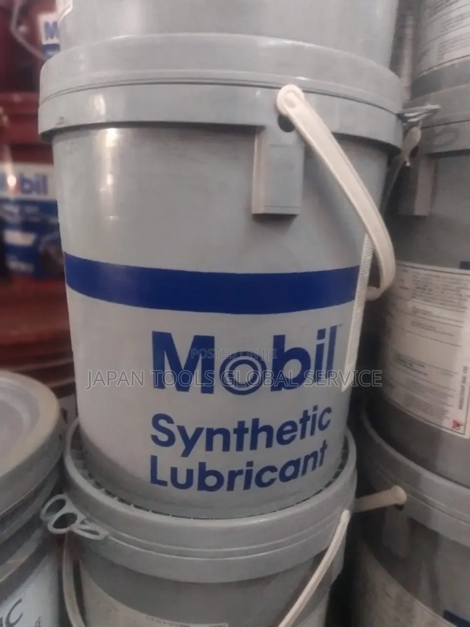 Mobil 10w-20 Advanced Full Synthetic Motor Oil (20litre)