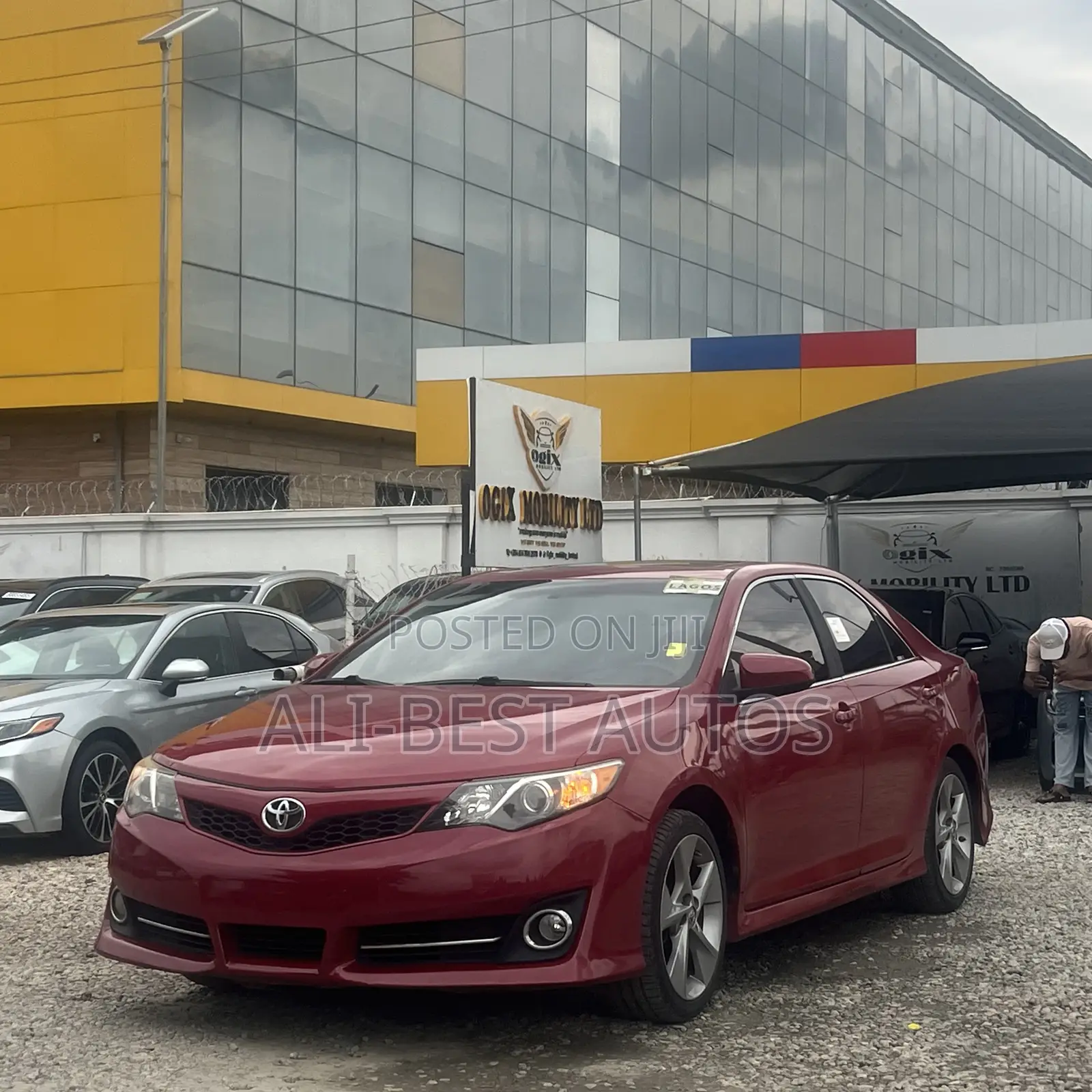 Toyota Camry 2013 Red
