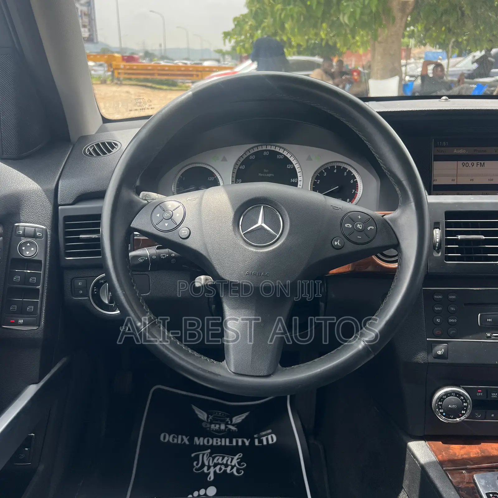 Mercedes-Benz GLK-Class 350 4MATIC 2012 Gray