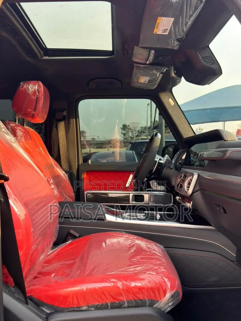 New Mercedes-Benz G-Class 2025 Gray