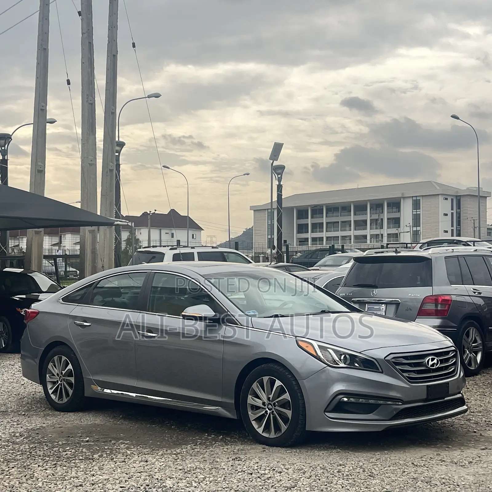 Hyundai Sonata Sport Sedan FWD (2.4L 4cyl 6A) 2016 Gray