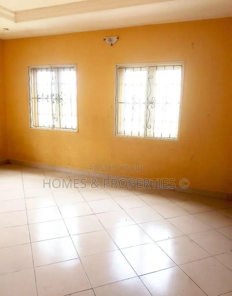 3bdrm Apartment in Lakowe, Ibeju for rent