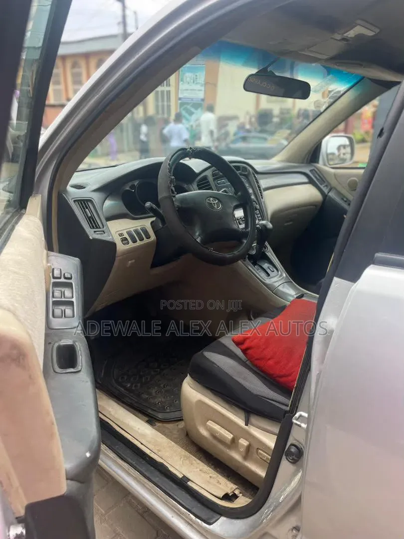 Toyota Highlander 2003 Silver