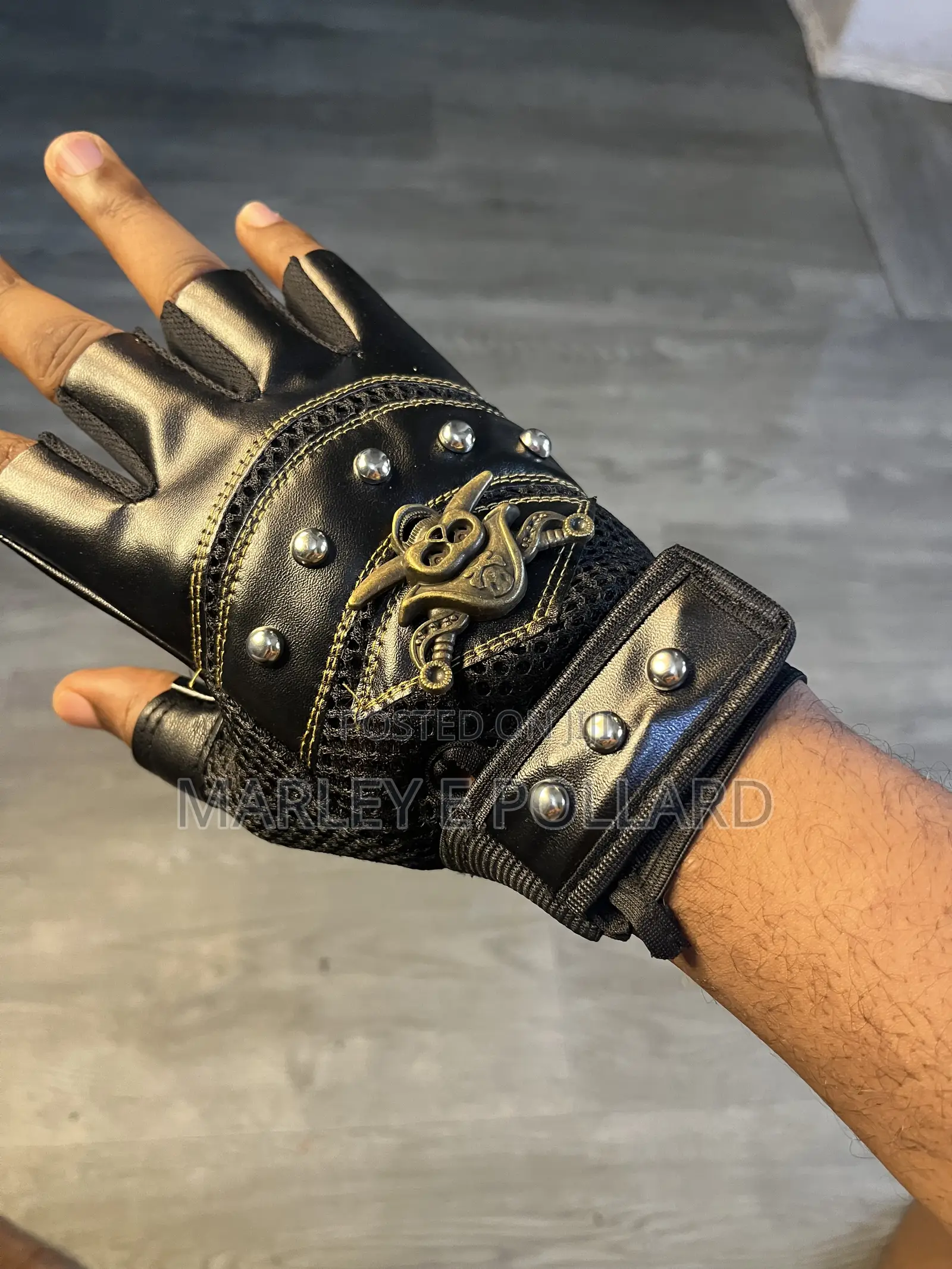 Outdoor Cycling Leather Gloves Half Finger Gloves Sports Glove