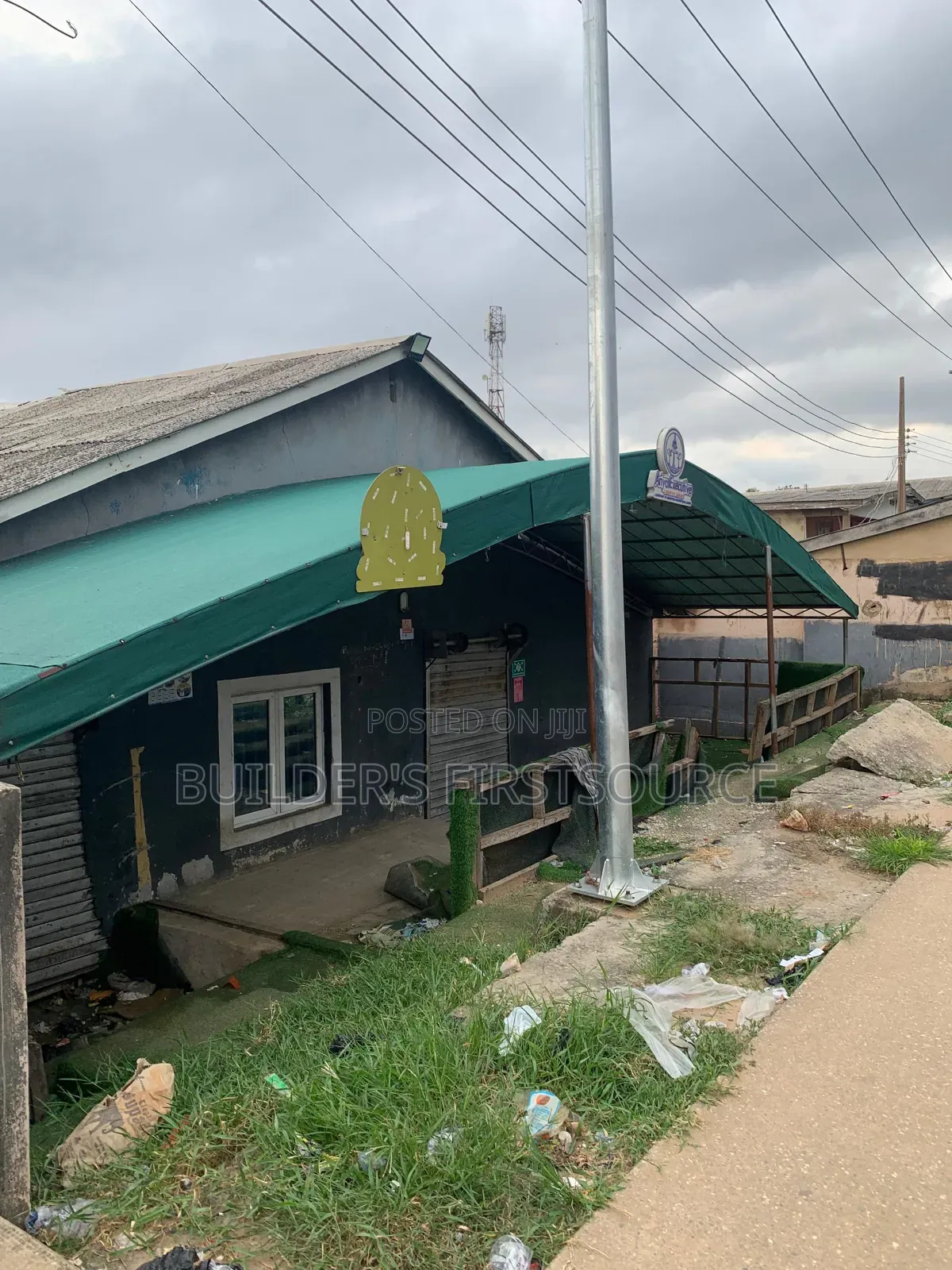 50 by 120 Big Store Facing the Express at Epe for Sale