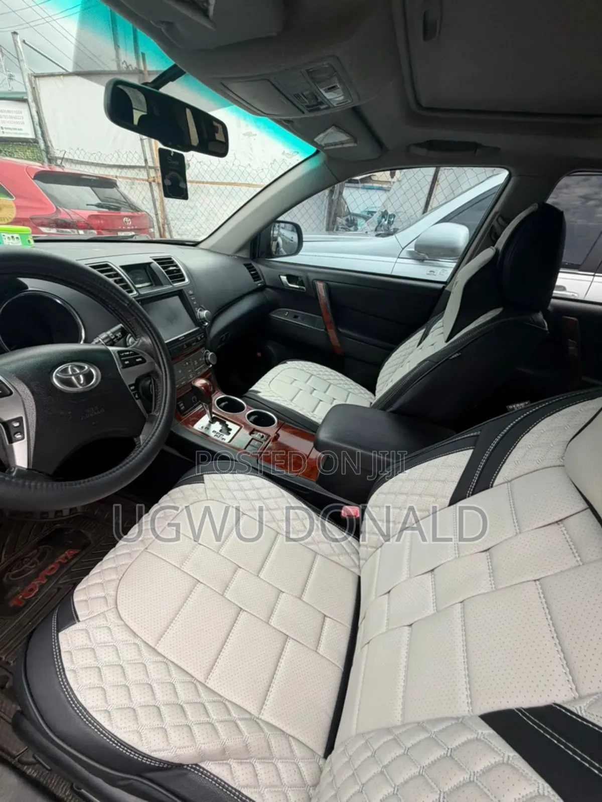 Toyota Highlander 2012 Brown