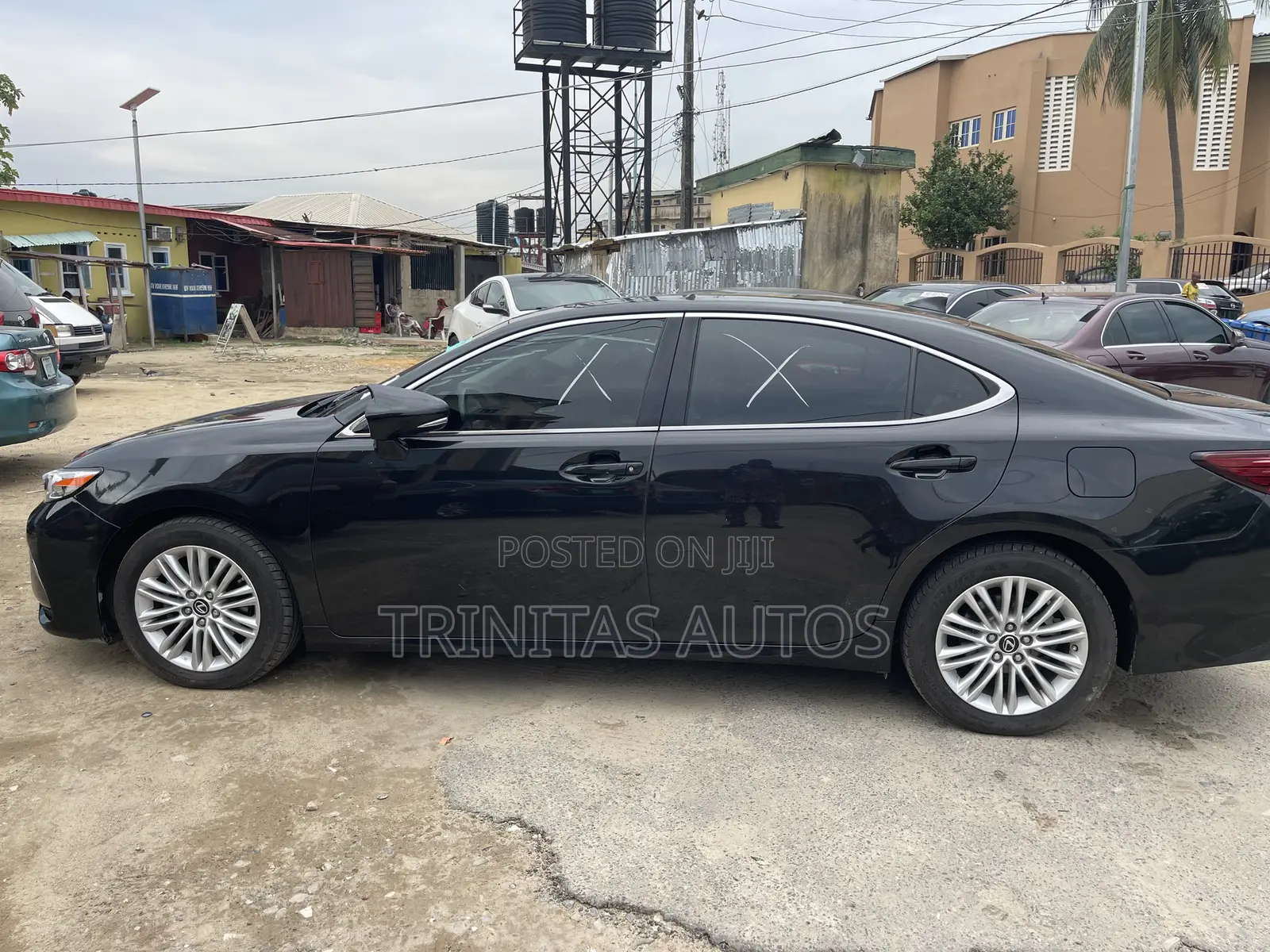 Lexus ES 2016 Black