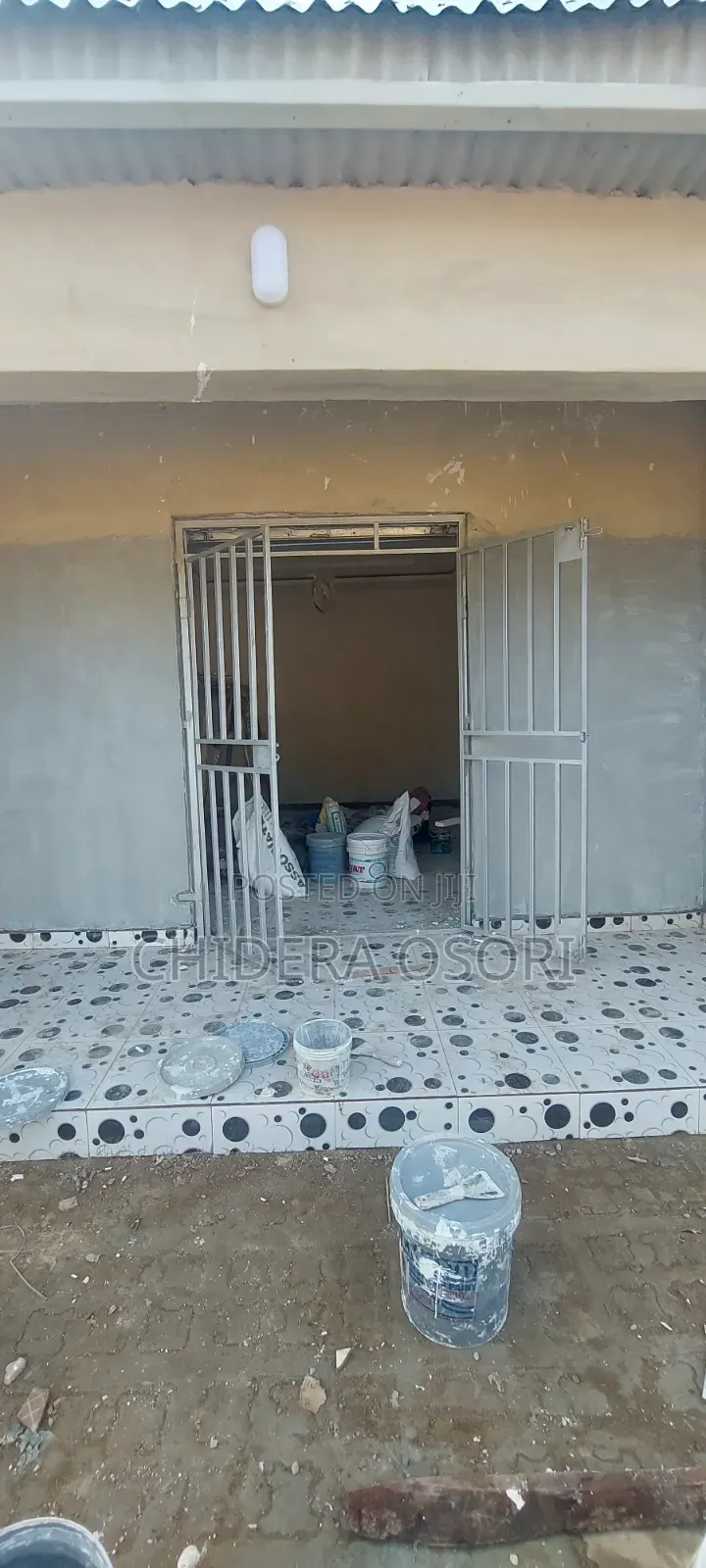 Spacious Shop/Office Space for Rent at Dutse