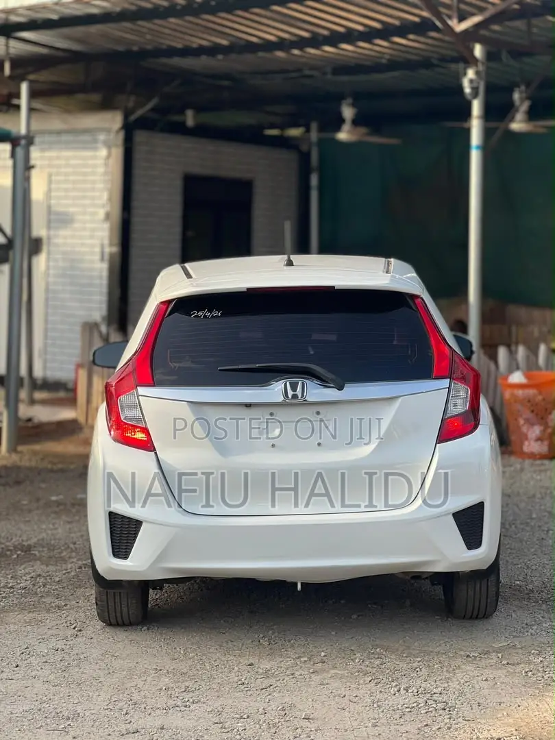 Honda Fit 2017 White