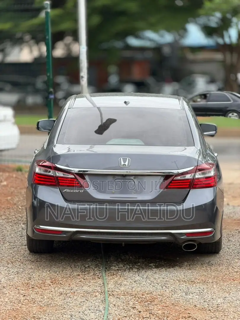 Honda Accord 2016 Gray