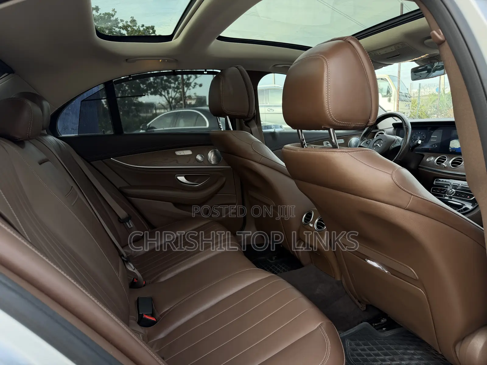 Mercedes-Benz E300 4Matic AWD Sedan (2.0L 4cyl 9A) 2017 Silver