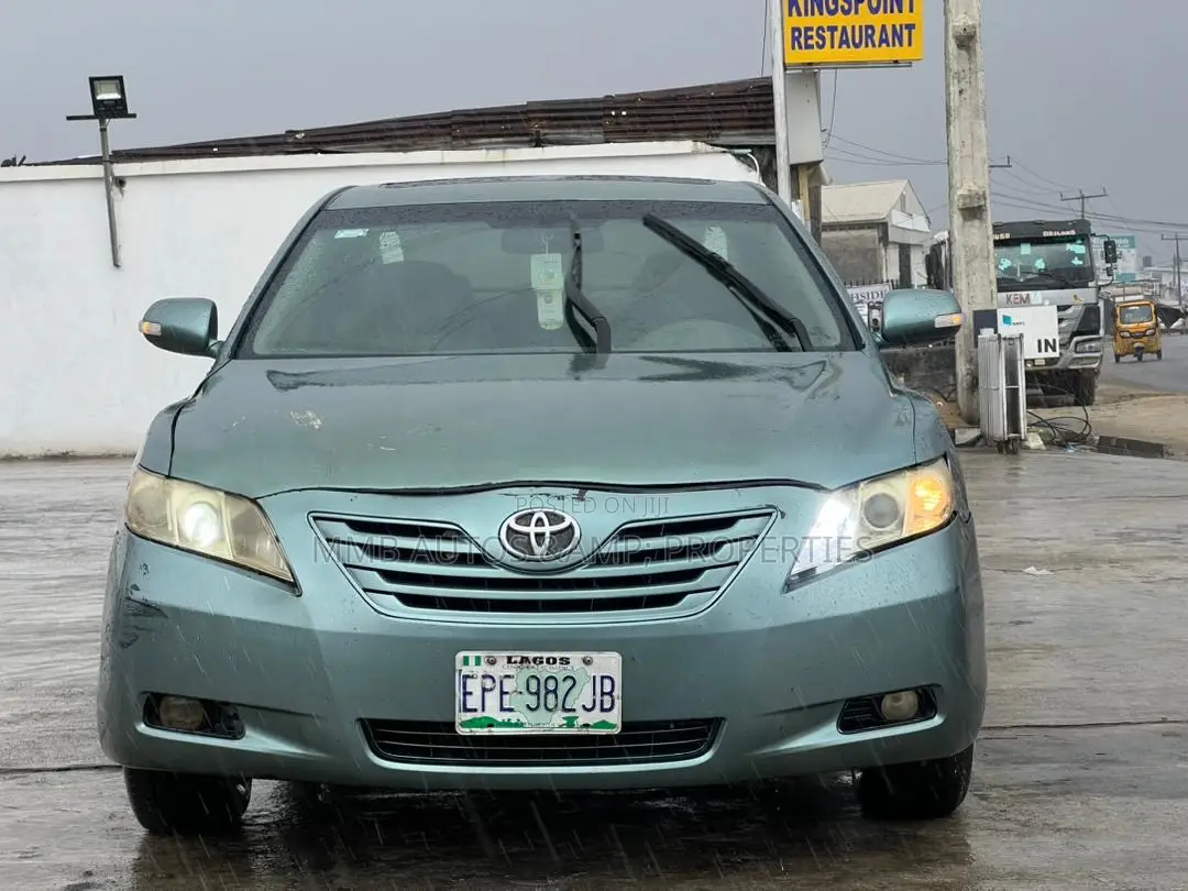 Toyota Camry 3.5 XLE 2008 Green