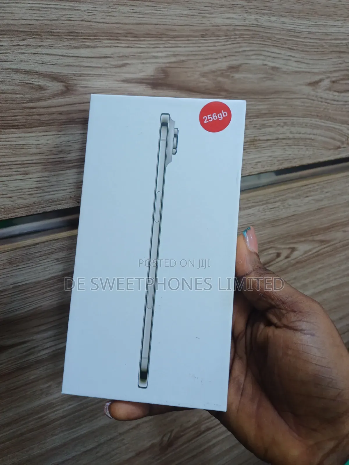 New Apple iPhone Air 256 GB Gold