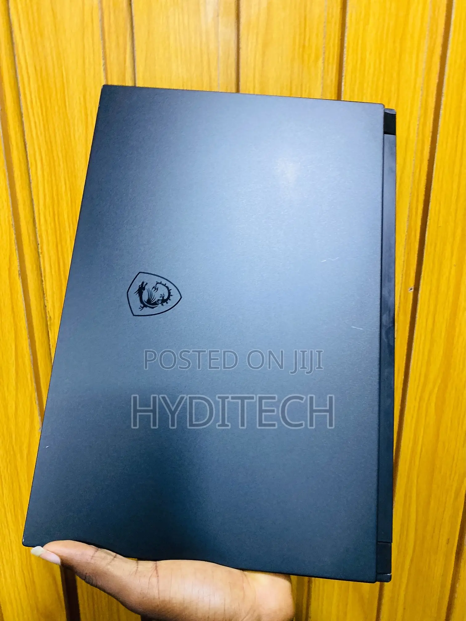 Laptop MSI GS66 Stealth 12UHS 16GB Intel Core i7 SSD 512GB