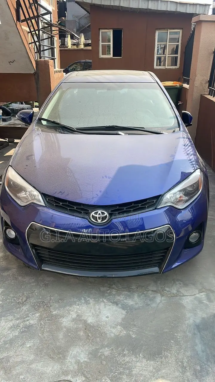 Toyota Corolla S 4dr Sedan (1.8L 4cyl CVT) 2015 Blue