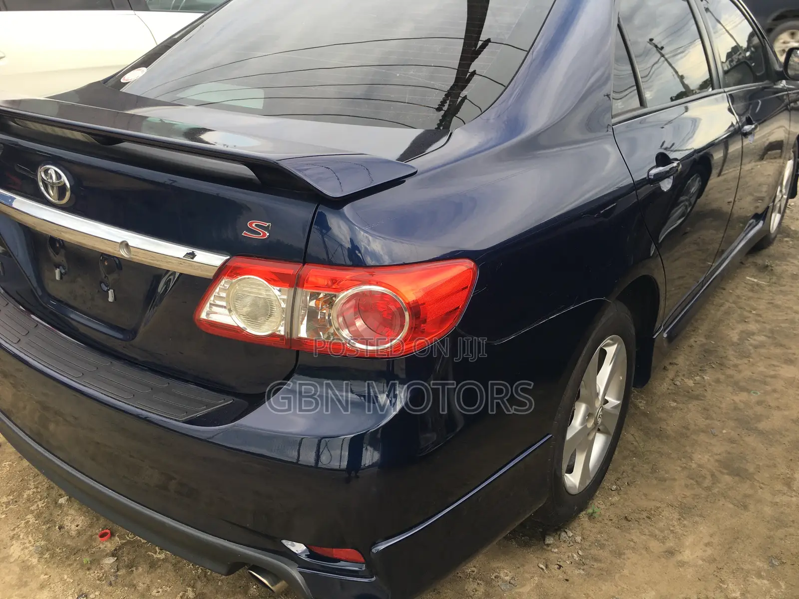 Toyota Corolla 2012 Blue