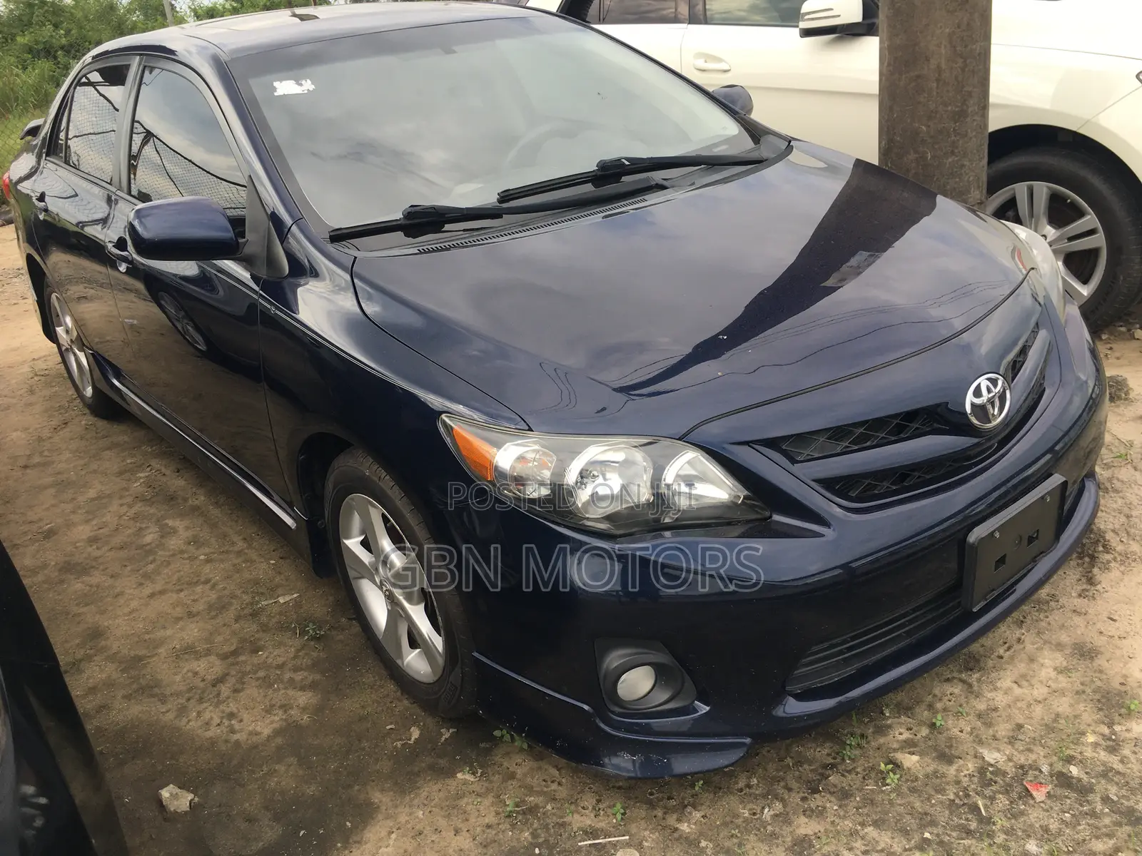 Toyota Corolla 2012 Blue