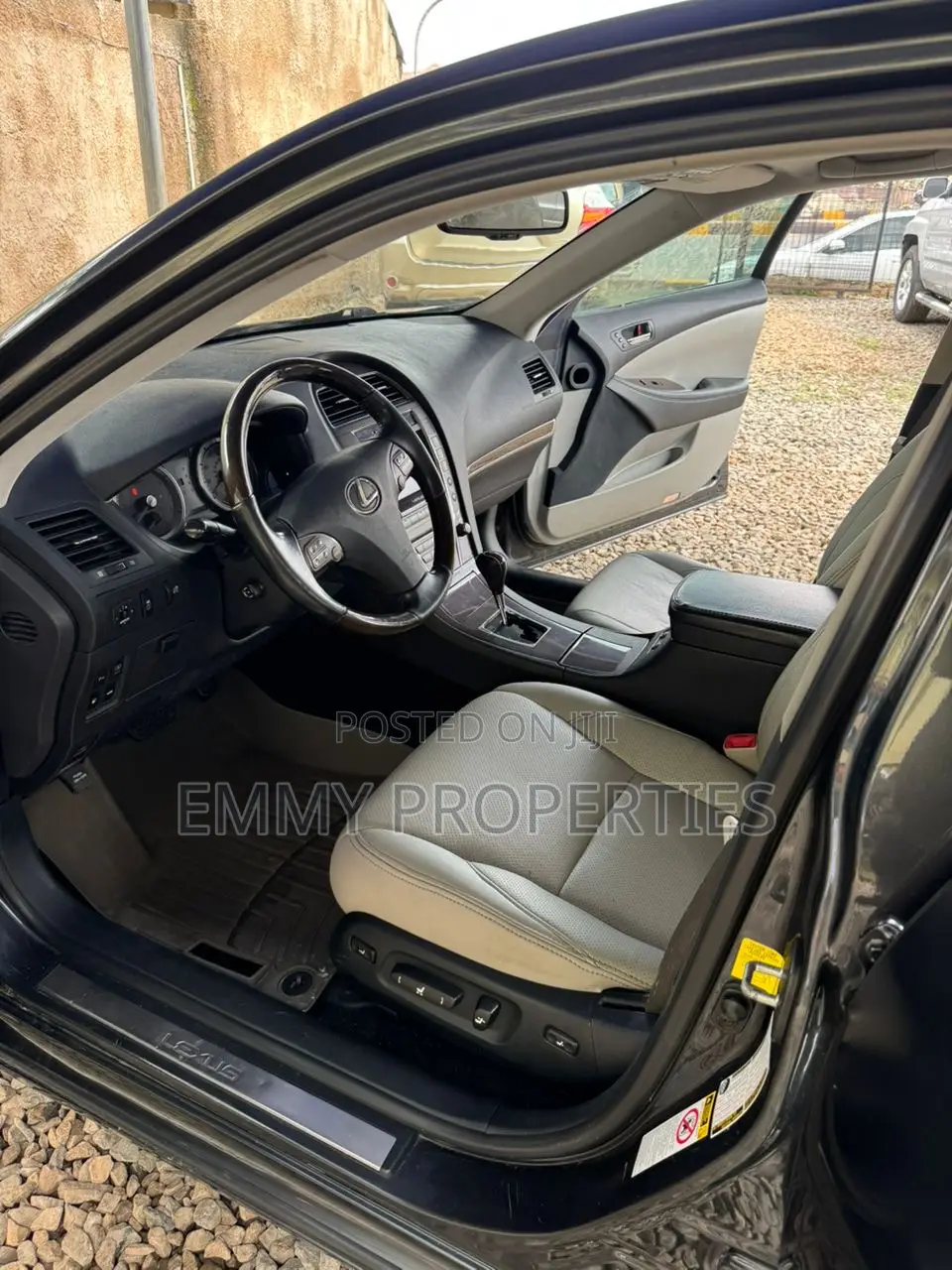 Lexus ES 2012 Gray