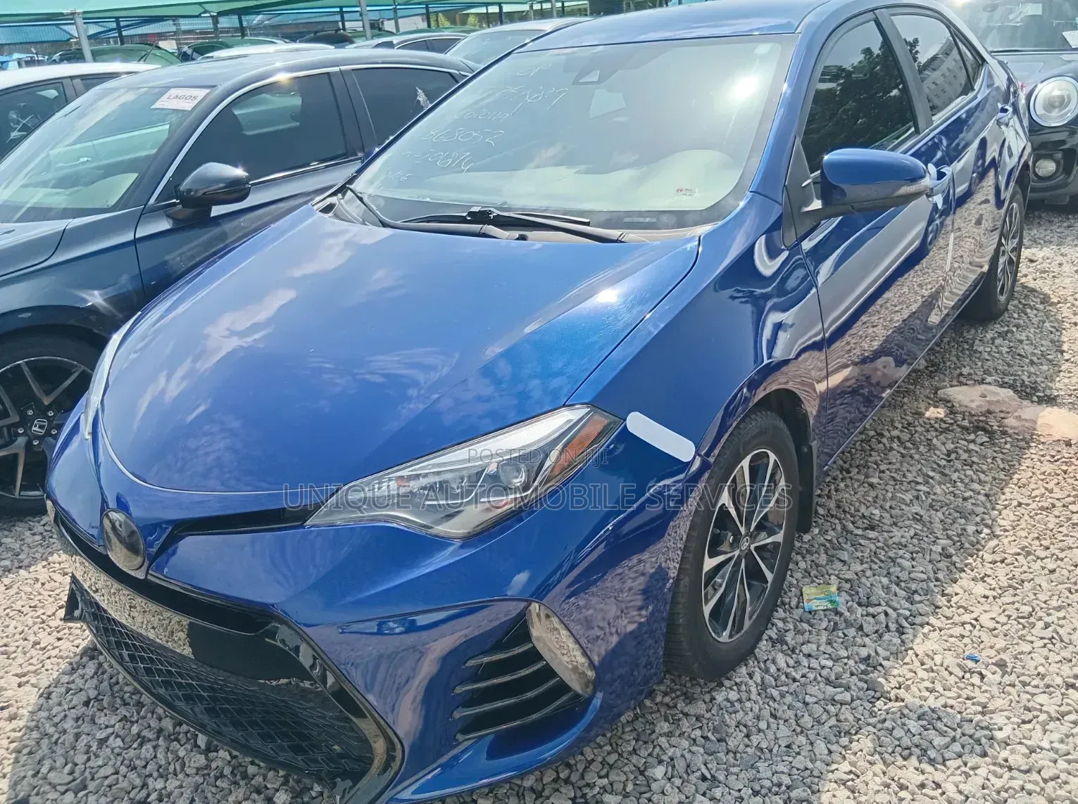 Toyota Corolla SE 4dr Sedan (1.8L 4cyl CVT) 2017 Blue