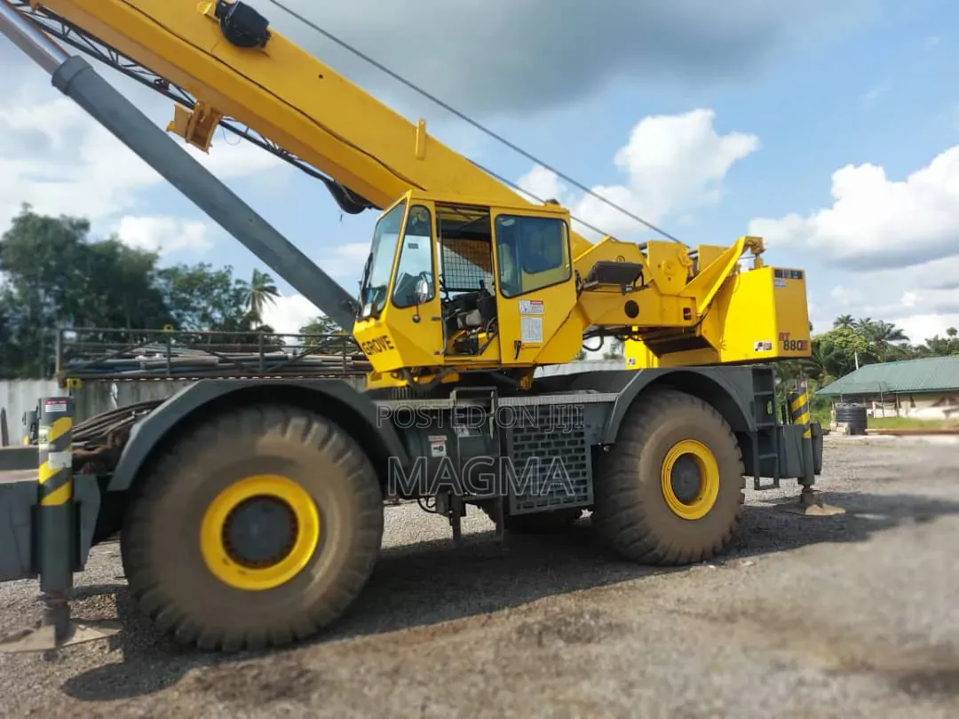 Clean Grove Rt880e Rough Terrain Crane (80-Ton) – Direct Sale