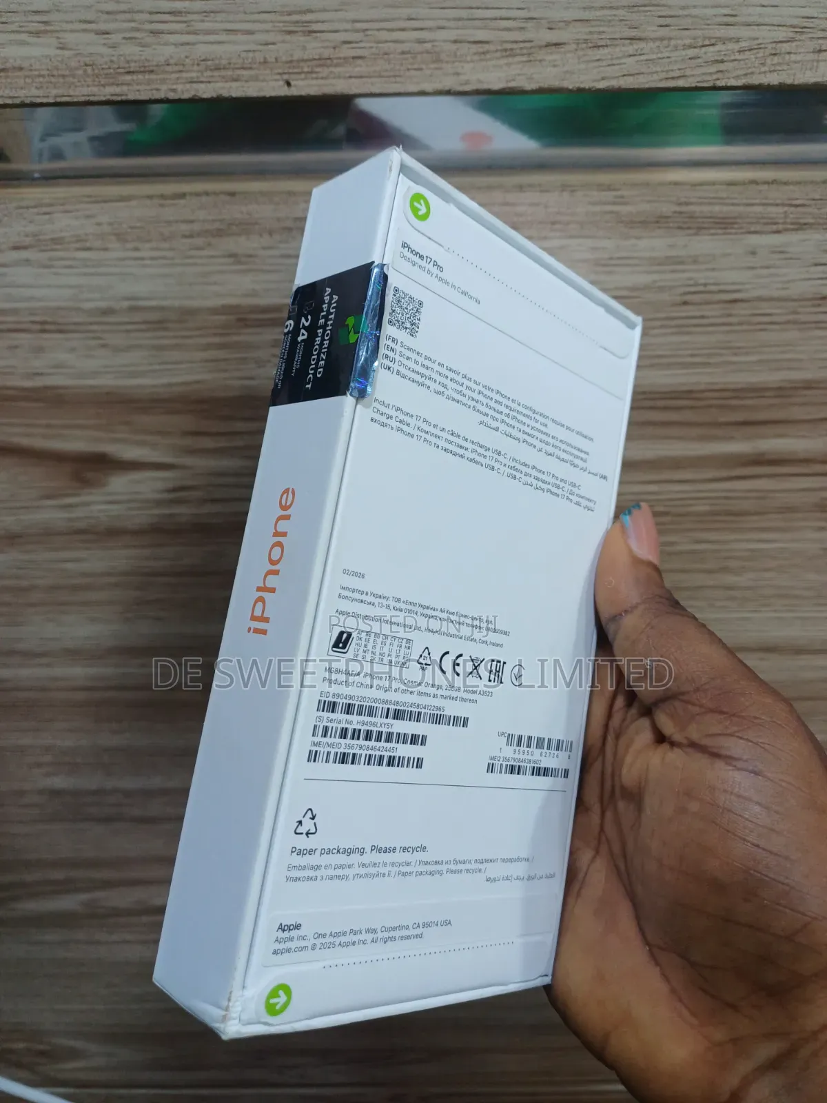 New Apple iPhone 17 Pro 256 GB Orange