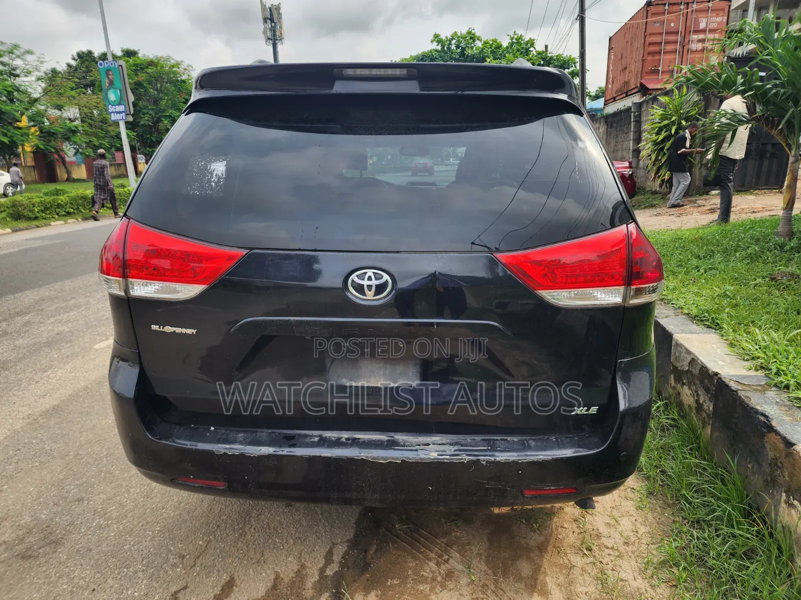 Toyota Sienna XLE 8 Passenger 2011 Black