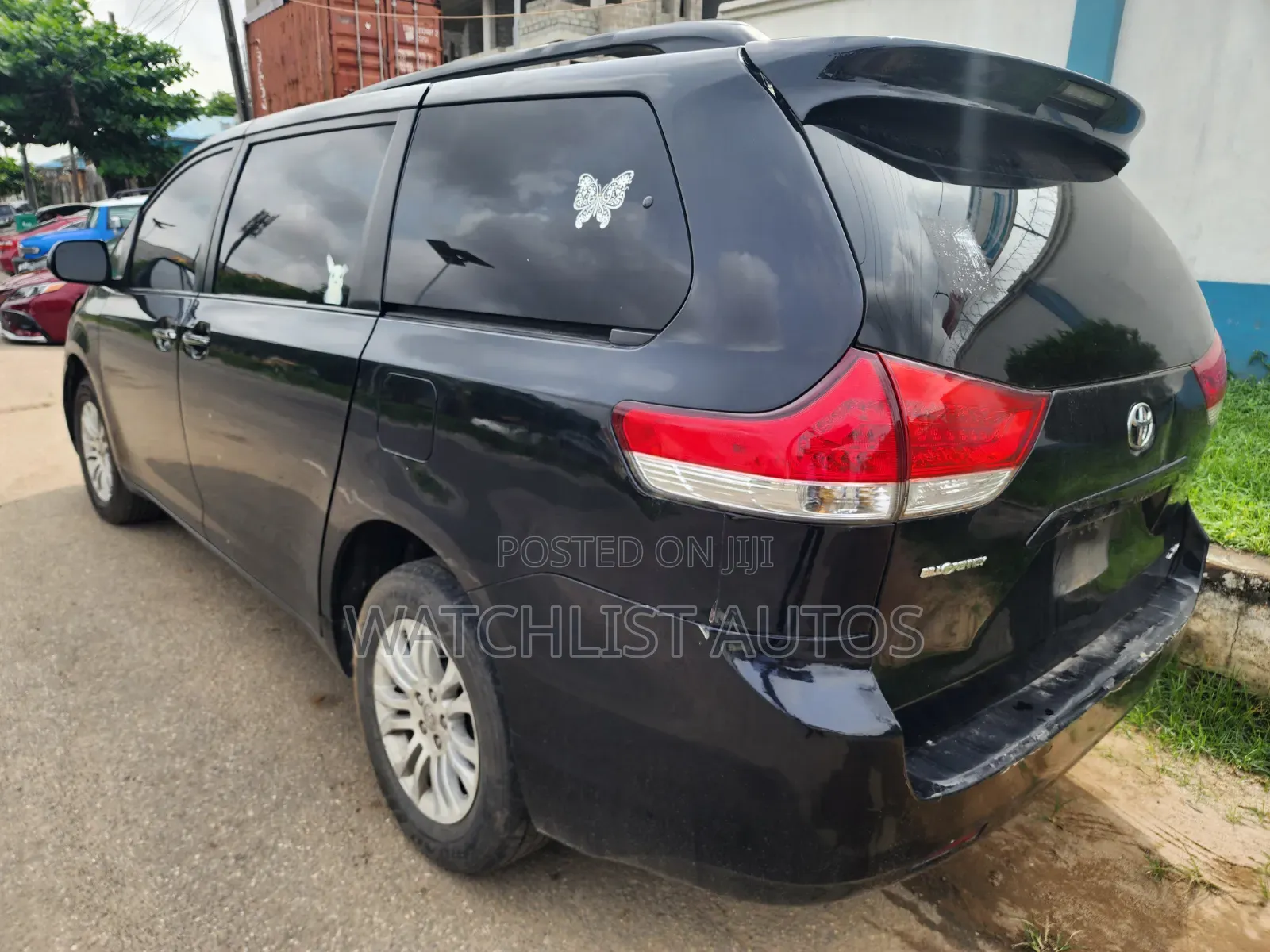 Toyota Sienna XLE 8 Passenger 2011 Black