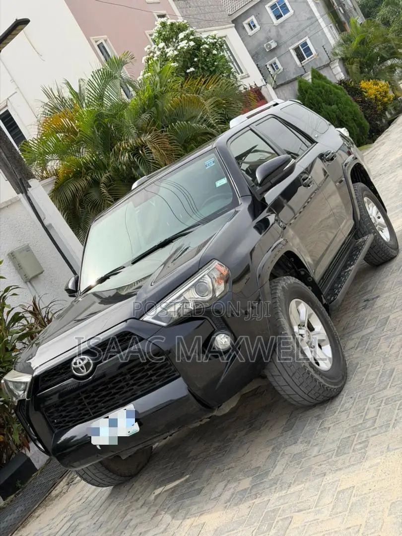 Toyota 4-Runner SR5 Premium 4dr SUV 4WD (4.0L 6cyl 5A) 2015 Black
