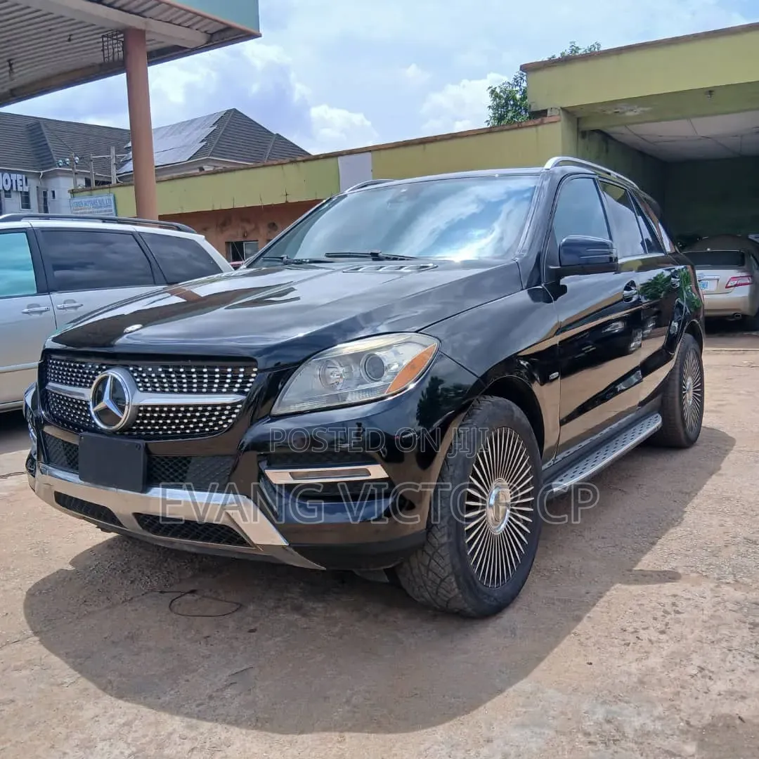 Mercedes-Benz M Class ML 350 4Matic 2013 Black