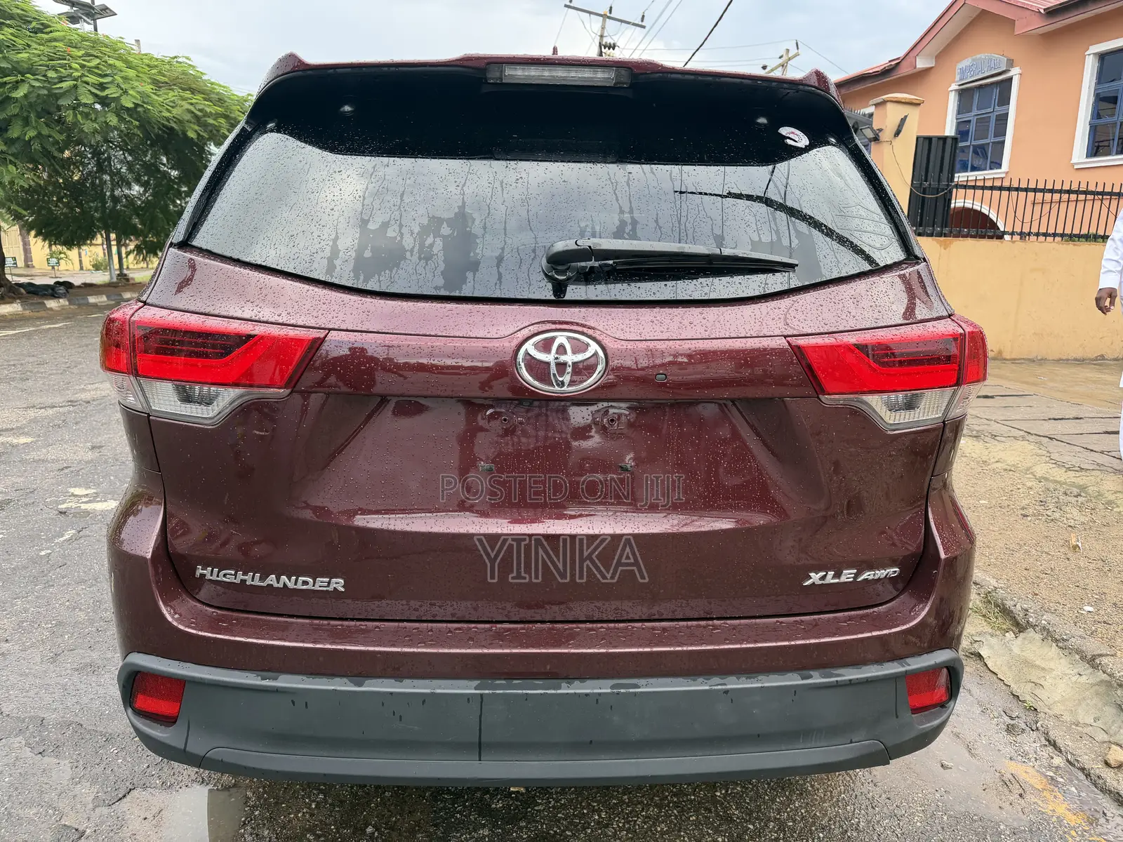 Toyota Highlander XLE 2019 Burgundy