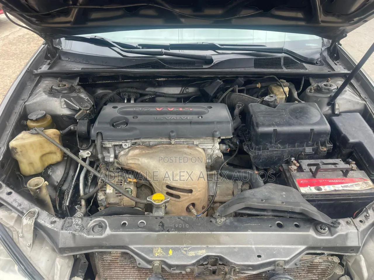 Toyota Camry 2004 Gray